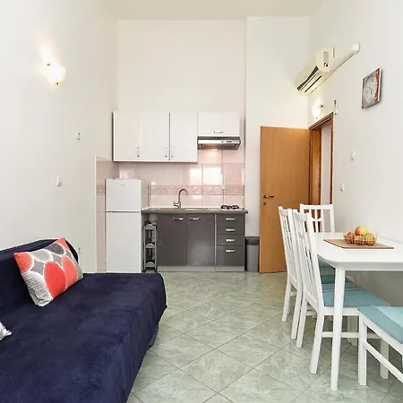 Fuer 3 Personen Ca 35 Qm In Pula, Istrien Istrische Riviera Lägenhet